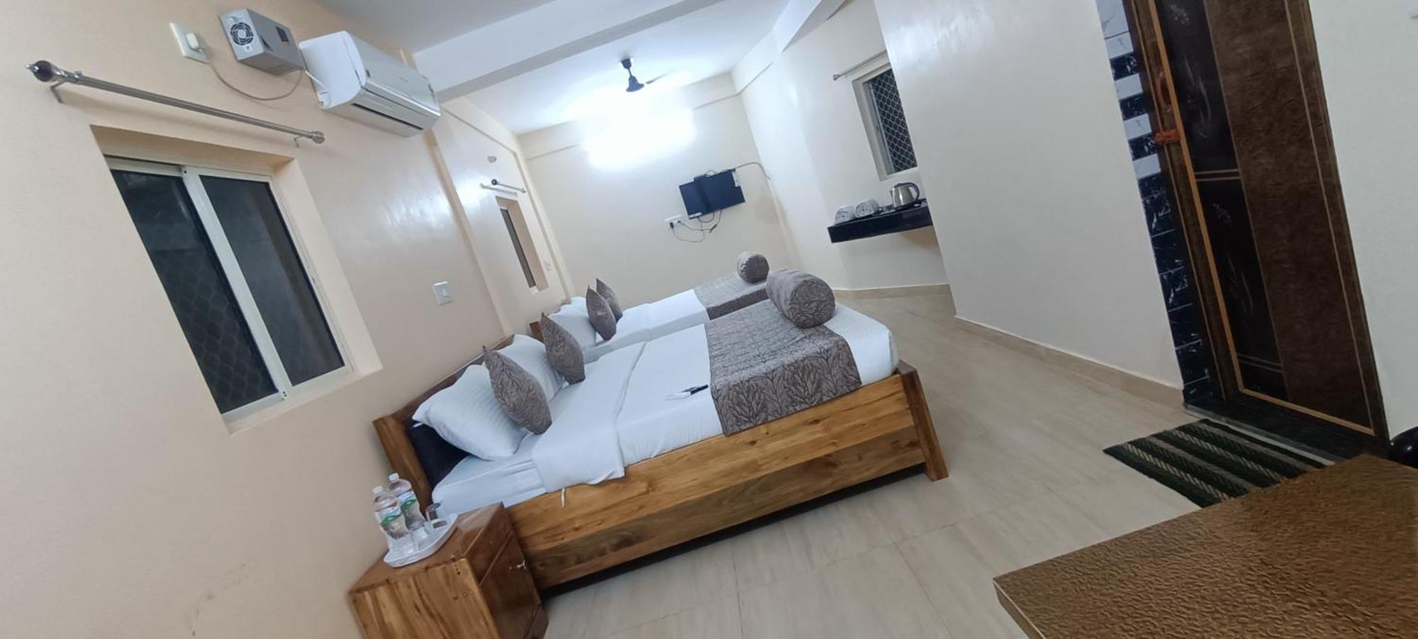 Hotel Vip Prime Puri Eksteriør billede