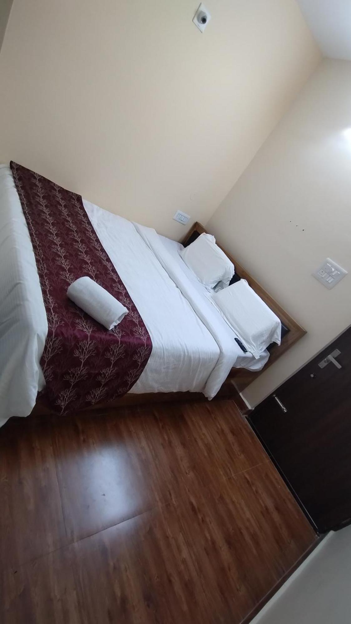 Hotel Vip Prime Puri Eksteriør billede